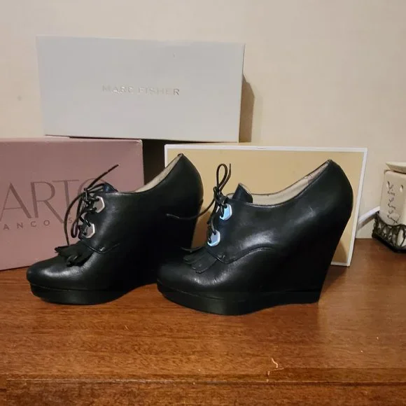 KORS Michael Kors leather wedges - Picture 2 of 12